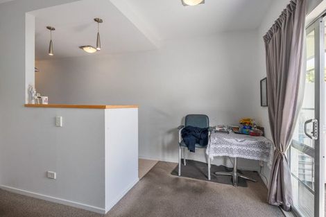 Photo of property in Monterey Apartments, 63/232 Middleton Road, Glenside, Wellington, 6037