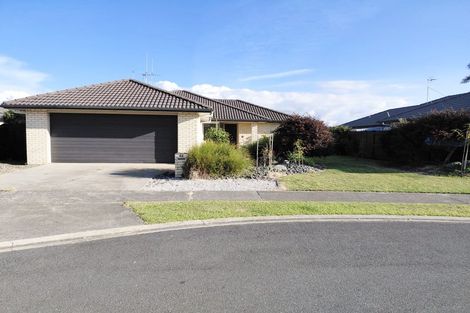 Photo of property in 62 Gibson Place, Papamoa Beach, Papamoa, 3118