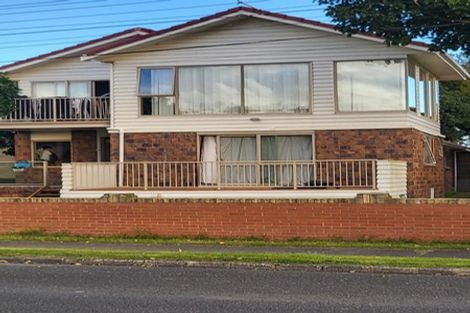 Photo of property in 7a Waterfront Road, Mangere Bridge, Auckland, 2022