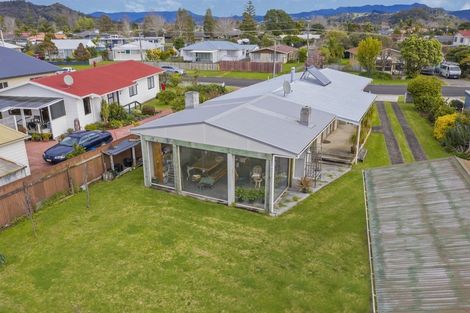 Photo of property in 19 Dundas Street, Whitianga, 3510