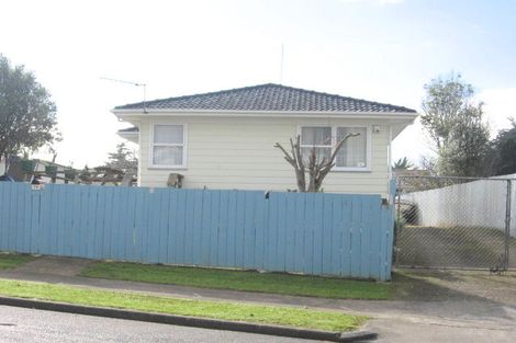 Photo of property in 76 Thompson Terrace, Manurewa, Auckland, 2102