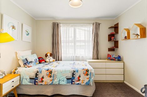 Photo of property in 1/33 O'donn Avenue, Beach Haven, Auckland, 0626