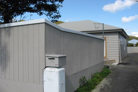 Photo of property in 14a Saint Ronans Avenue, Waterloo, Lower Hutt, 5011