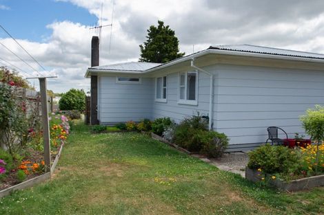 Photo of property in 28 Kotuku Place, Tokoroa, 3420