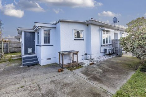 Photo of property in 33 Tower Street, Hornby, Christchurch, 8042