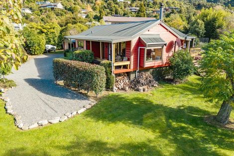 Photo of property in 12 Tirimoana Terrace, Anakiwa, Picton, 7281