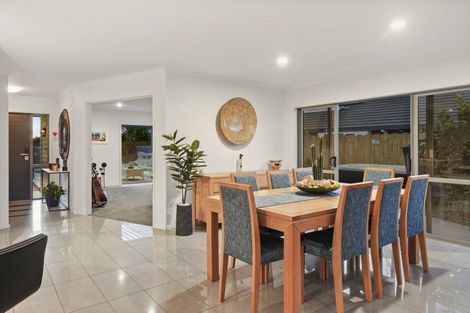 Photo of property in 7 Santorini Key, Papamoa Beach, Papamoa, 3118