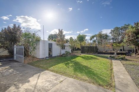 Photo of property in 11 Gilbert Street, Amberley, 7410