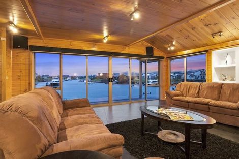 Photo of property in 7 Leeward Drive, Whitianga, 3510