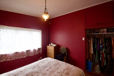 Photo of property in 2/6 Spencer Road, Pinehill, Auckland, 0632