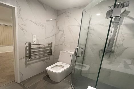 Photo of property in 74a Miller Road, Mangere Bridge, Auckland, 2022