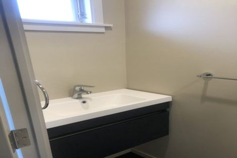 Photo of property in 20 Oxley Avenue, St Albans, Christchurch, 8014