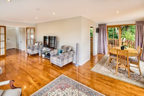 Photo of property in 46 Homewood Crescent, Karori, Wellington, 6012