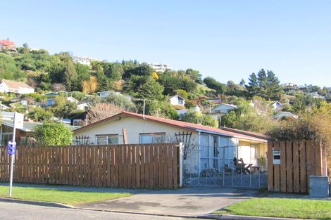 Photo of property in 32 Landsdowne Terrace, Cashmere, Christchurch, 8022