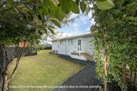 Photo of property in 54 Riverhead Road, Kumeu, 0810