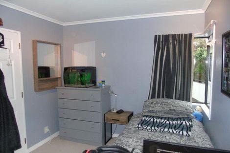 Photo of property in 26 Ramphal Terrace, Khandallah, Wellington, 6035