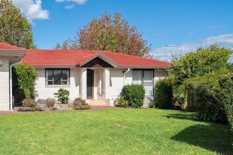Photo of property in 19 Adelphi Place, Albany, Auckland, 0632