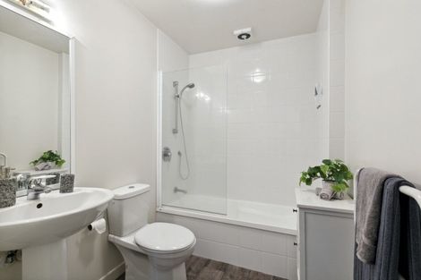 Photo of property in Westhaven Apartments, 21/127u Molesworth Street, Thorndon, Wellington, 6011