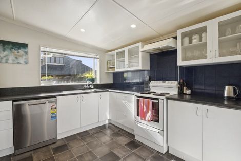 Photo of property in 165 Bay View Road, South Dunedin, Dunedin, 9012