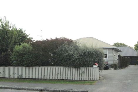 Photo of property in 1/213 Weston Road, St Albans, Christchurch, 8052
