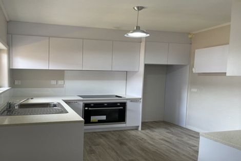 Photo of property in 1/46 Fruitvale Road, New Lynn, Auckland, 0600