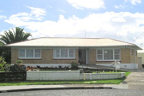 Photo of property in 33 Hoey Street, Te Kamo, Whangarei, 0112