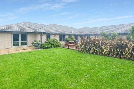 Photo of property in 20 Dunaverty Place, Broomfield, Christchurch, 8042