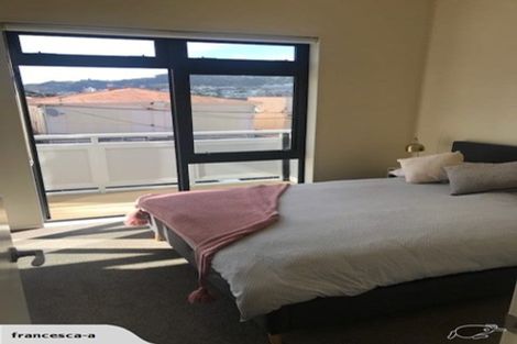Photo of property in Pirie Street Townhouses, 11/35u Pirie Street, Mount Victoria, Wellington, 6011
