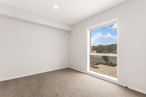 Photo of property in 13 Kohu Way, Whitby, Porirua, 5024