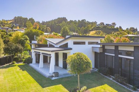 Photo of property in 80 Kent Terrace, Taradale, Napier, 4112