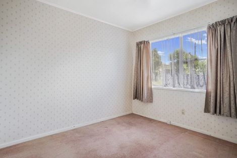 Photo of property in 87a Edmonton Road, Henderson, Auckland, 0612