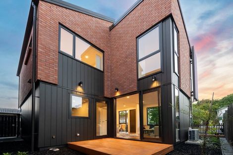 Photo of property in 73c Salamanca Road, Sunnynook, Auckland, 0620