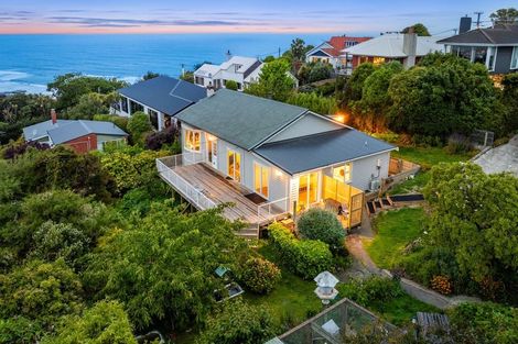 Photo of property in 10 Earls Road, Saint Clair, Dunedin, 9012