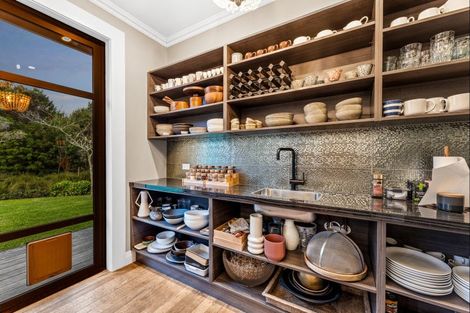 Photo of property in 2 Tamahunga Drive, Matakana, Warkworth, 0985