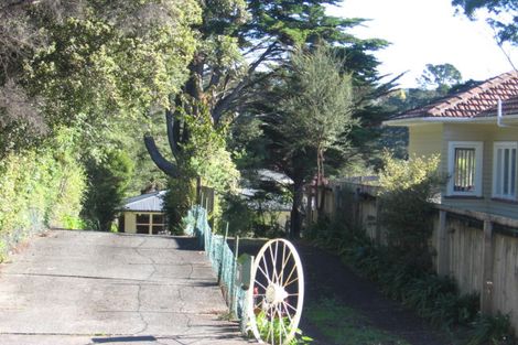 Photo of property in 21 Konini Road, Titirangi, Auckland, 0604