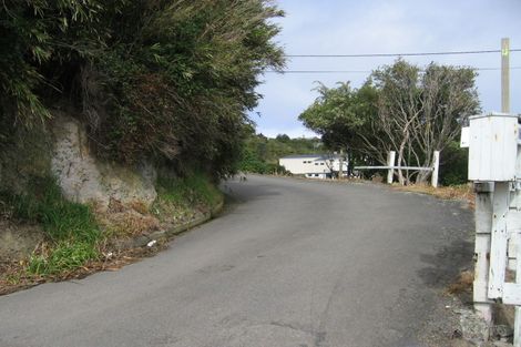 Photo of property in 74 Helston Road, Paparangi, Wellington, 6037