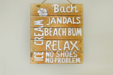 Photo of property in 46 Pratt Avenue, Foxton Beach, Foxton, 4815