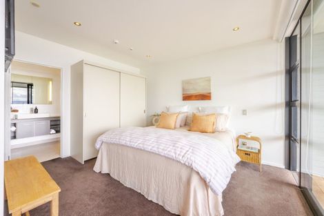 Photo of property in 407/7 Humber Street, Pandora, Napier, 4110