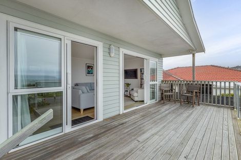 Photo of property in 6a Beach Road, Titahi Bay, Porirua, 5022