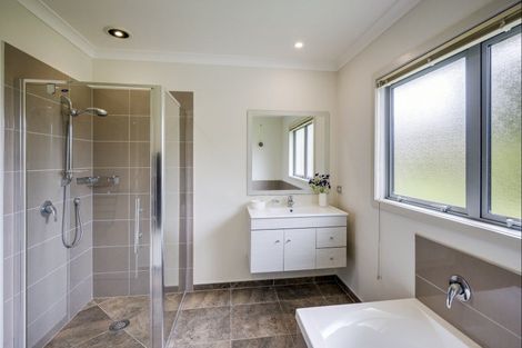 Photo of property in 143 Kent Terrace, Taradale, Napier, 4112