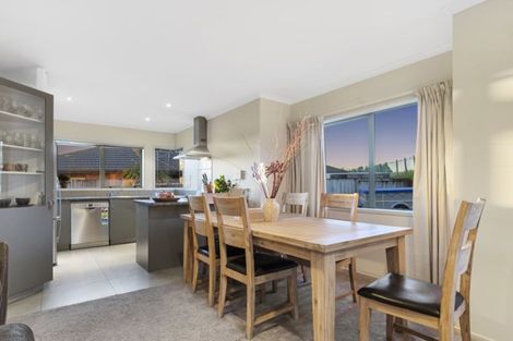 Photo of property in 8 Mynah Place, Welcome Bay, Tauranga, 3112