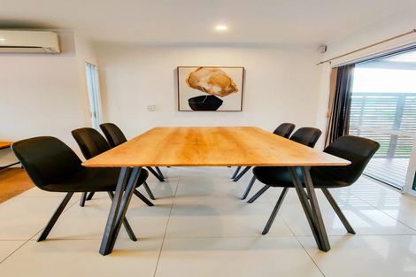 Photo of property in 70 Raglan Street, Mangere East, Auckland, 2024