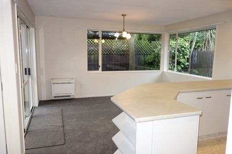Photo of property in 146 Maidstone Road, Ilam, Christchurch, 8041