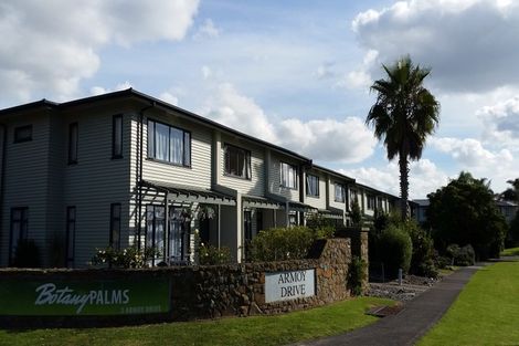 Photo of property in 20/2 Armoy Drive, East Tamaki, Auckland, 2016