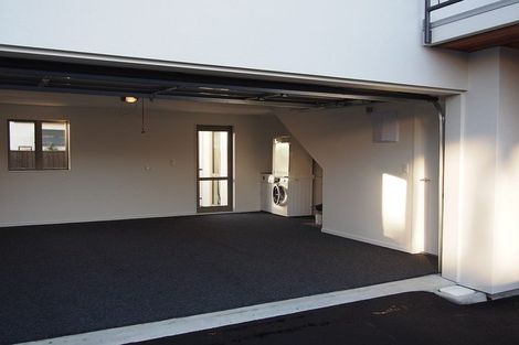 Photo of property in 18d Mona Vale Avenue, Riccarton, Christchurch, 8011