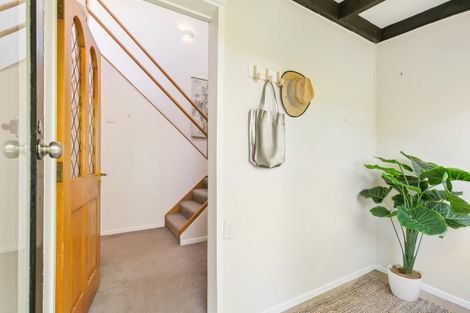 Photo of property in 8f4 Elphinstone Avenue, Strathmore Park, Wellington, 6022