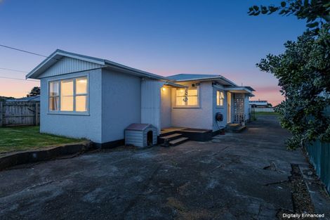Photo of property in 63 Bamber Street, Castlecliff, Whanganui, 4501