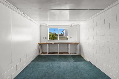 Photo of property in 2/20 Huatoki Street, Vogeltown, New Plymouth, 4310