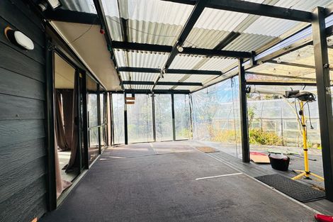 Photo of property in 78 Harmel Road, Glendene, Auckland, 0602