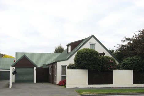 Photo of property in 141 Grahams Road, Burnside, Christchurch, 8053
